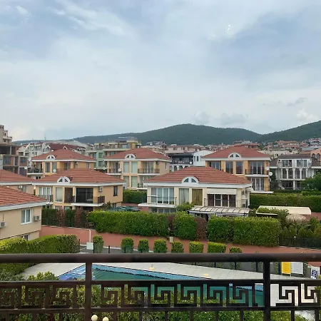 Apartment Marina Bay Saint Vlas