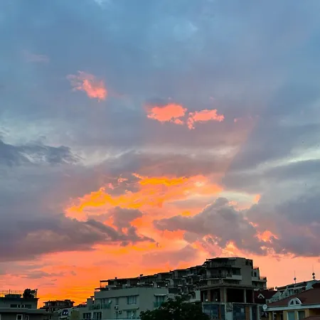 Marina Bay Saint Vlas Apartment
